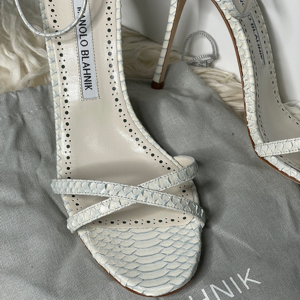 Manolo Blahnik Paloma 105 blue degrade snake sandals - Picture 7 of 9